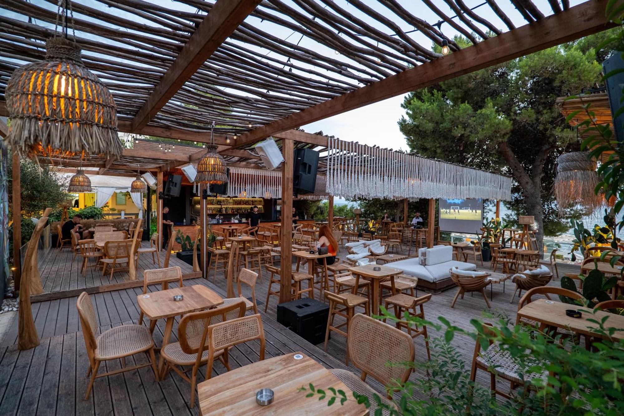 סרנדה Hotel Sejko מראה חיצוני תמונה