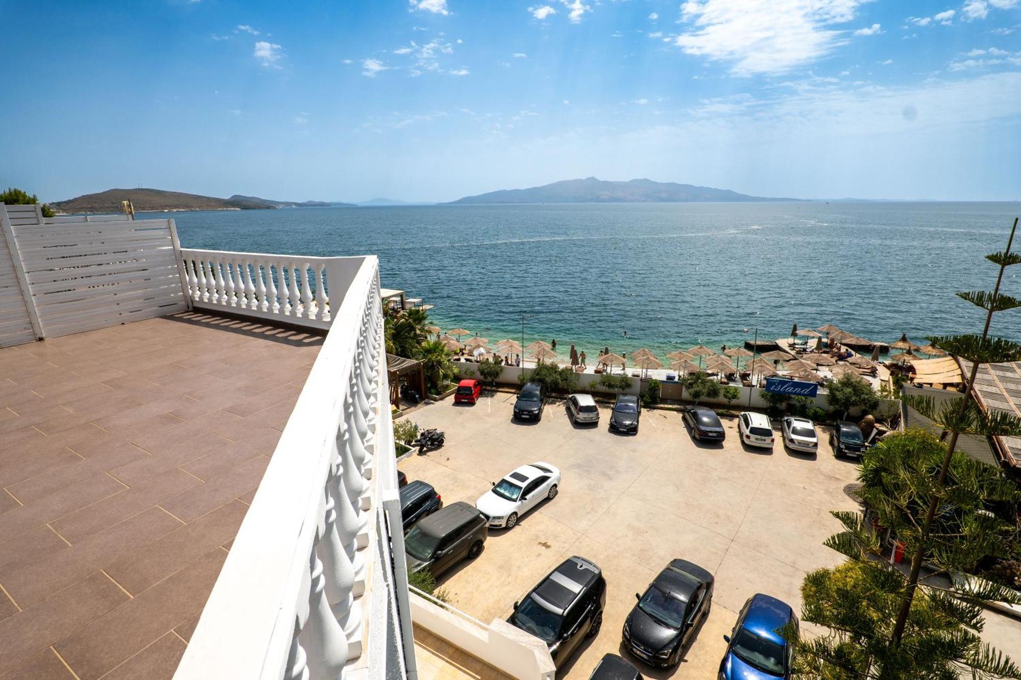 סרנדה Hotel Sejko מראה חיצוני תמונה
