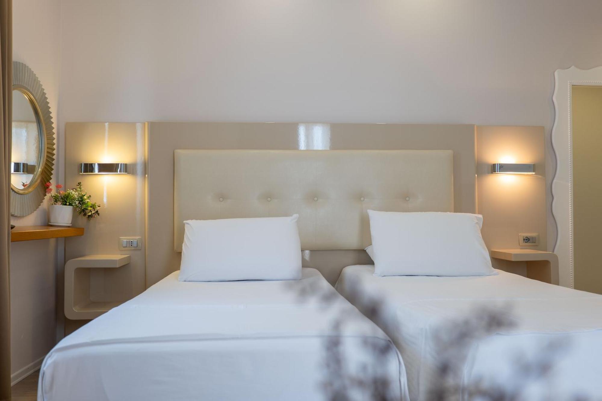 סרנדה Hotel Sejko מראה חיצוני תמונה