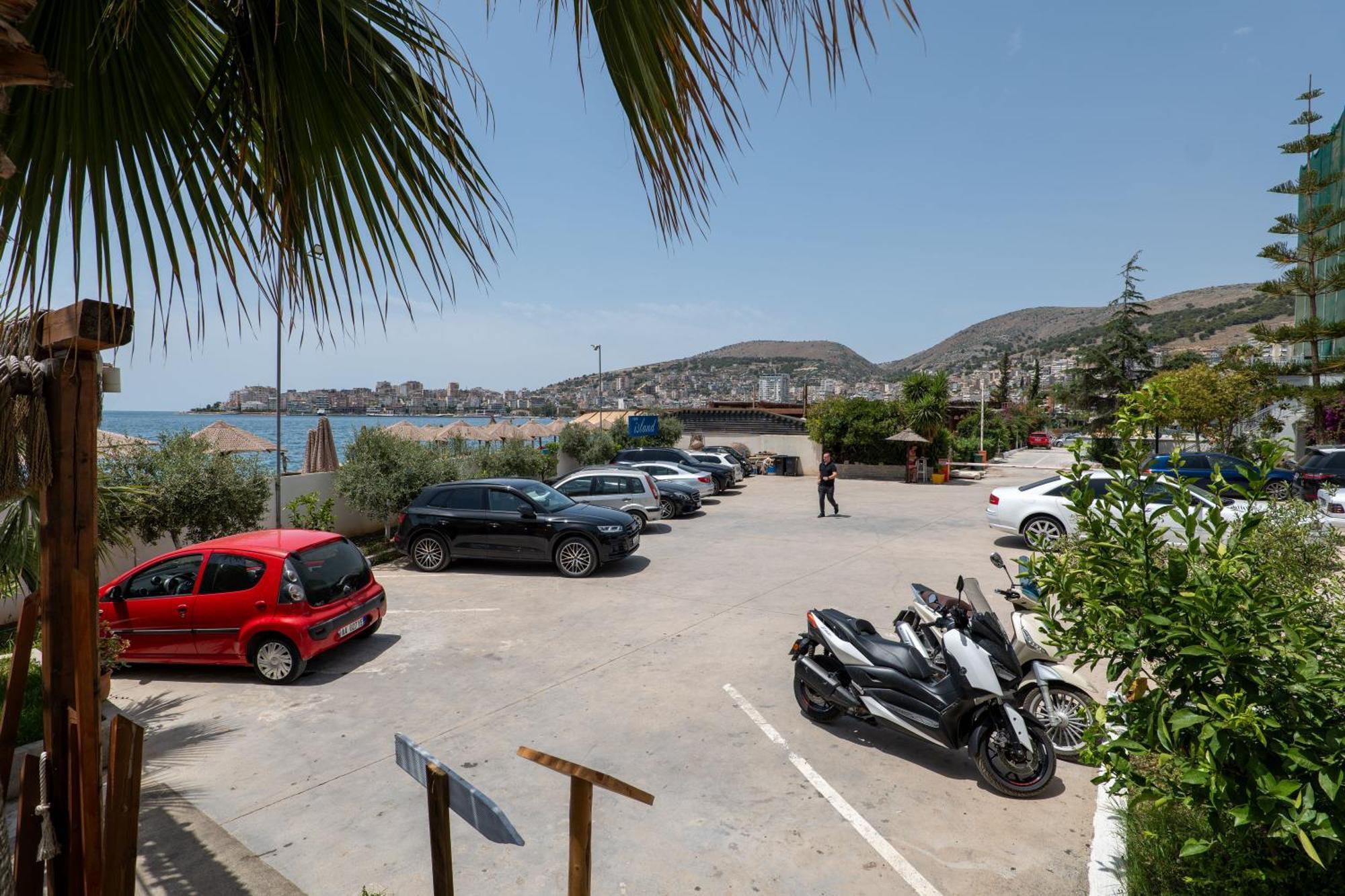 סרנדה Hotel Sejko מראה חיצוני תמונה